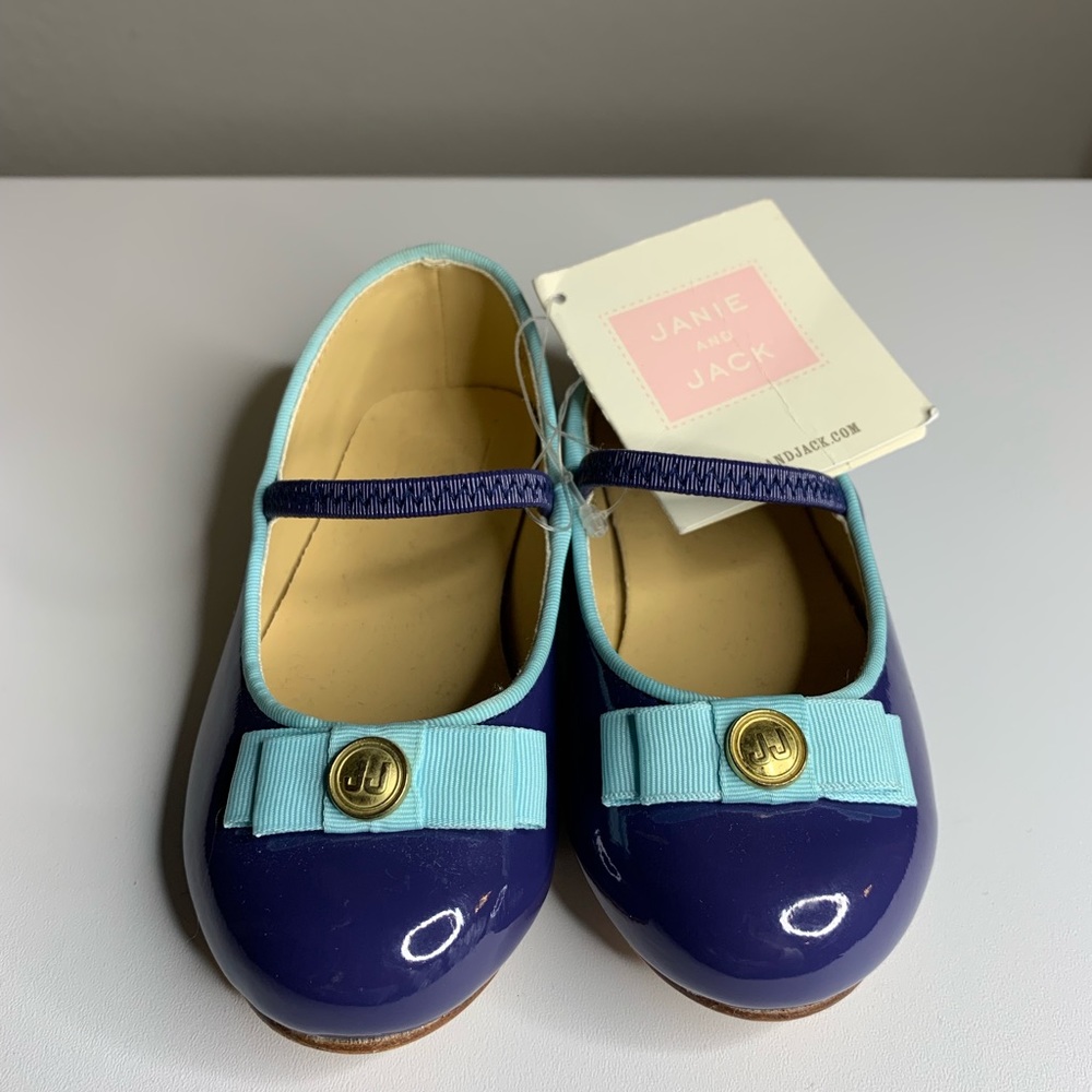 Girl Shoes - Janie and Jack size 8